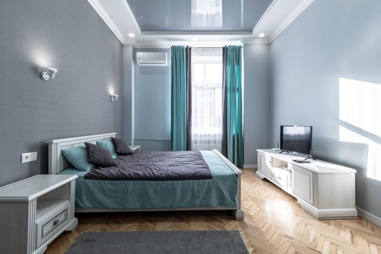 Inshiapartments On Liberty Avenue Лвив Екстериор снимка